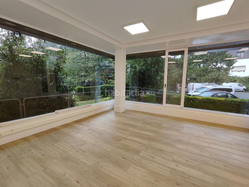 Foto be45473a-1c50-4592-a1df-ee56c08ebd8c. Location bureau dans de pillotegi bidea 12 dans Ibaeta Donostia - San Sebastián