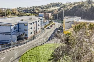 Location Bâtiment à usage industriel à Portuetxe kalea 88. Nave en igara con 2 plantas y baños