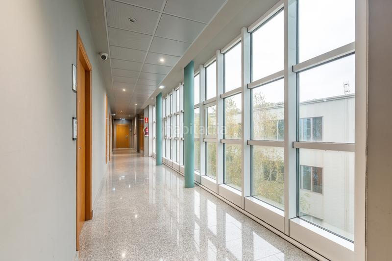 Foto 0838e7d5-6228-4eff-ba12-3cbc463cfac0. Rent office space in de pillotegi bidea 2 in Ibaeta Donostia - San Sebastián