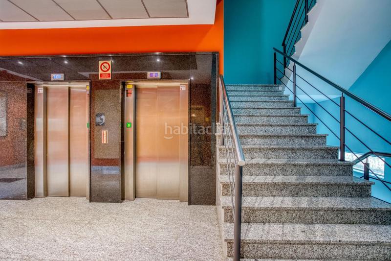 Foto 2da6e209-b8e6-4264-a24f-78296fcd9ebd. Alquiler oficina en aingeru zaindaria bidea 45 preciosa oficina en edificio representativo en Donostia - San Sebastián