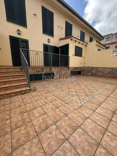 Foto 8b9d7387-8f06-4aaf-8718-2eea621b5b56. Casa adossada a Siete Palmas Palmas de Gran Canaria (Las)