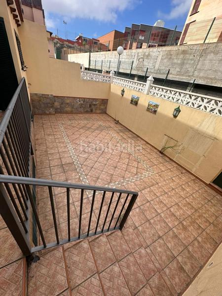 Foto 8d7f6ee0-8934-4db9-a3c0-6bb9b1acb6c5. Casa adossada a Siete Palmas Palmas de Gran Canaria (Las)