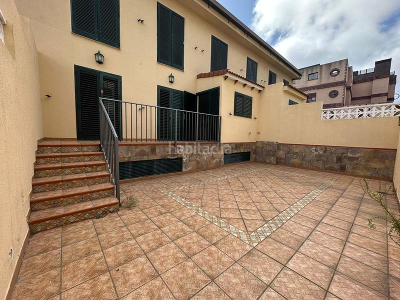 Foto 9fb2d602-4967-4084-9cef-ef0d51bb6176. Casa adossada a Siete Palmas Palmas de Gran Canaria (Las)