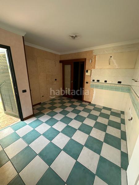Foto c8894fc9-44f1-4f7e-ae61-cb76142c1fc6. Casa adossada a Siete Palmas Palmas de Gran Canaria (Las)