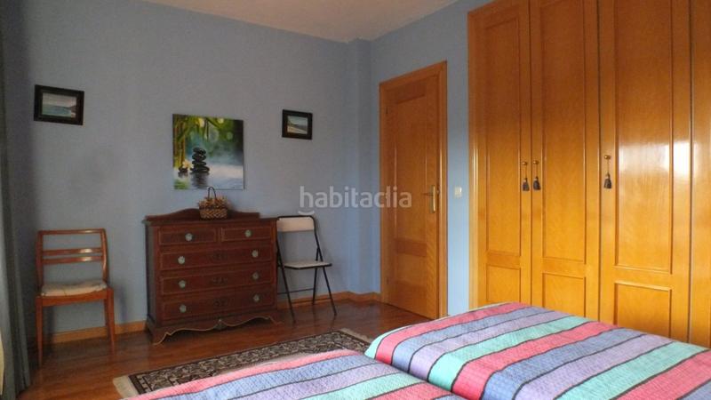 Foto 211c59f2-b456-45b9-b547-073907e51b24. Xalet a calle de la sima 11 a Golmayo