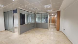 Rent Office space  Numancia. Oficina con 5 despachos ubicada estratégicamente en el corazón d