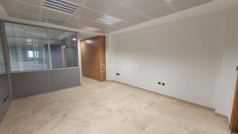 Foto d3527a8d-7cf3-4ac4-9a36-5490f81243ae. Lloguer oficina a Centro Soria