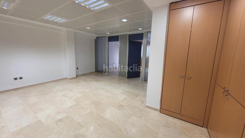 Foto dad75243-f76f-4152-a8e7-4f9aabcfc907. Miete büro in Centro Soria