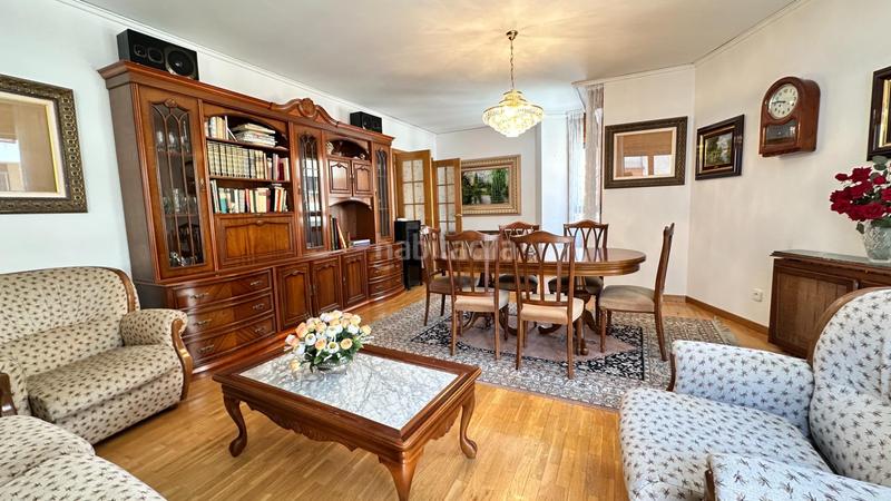 Foto deed2f0a-7416-4d42-aade-1f3c2cfc6fc1. Pis amb calefacció a Centro Soria