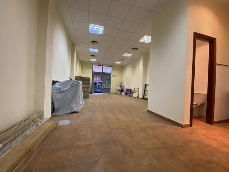 Foto ad485c4c-bd99-4fcb-9346-f0b51bf4c9d8. Locale commerciale in Bergara