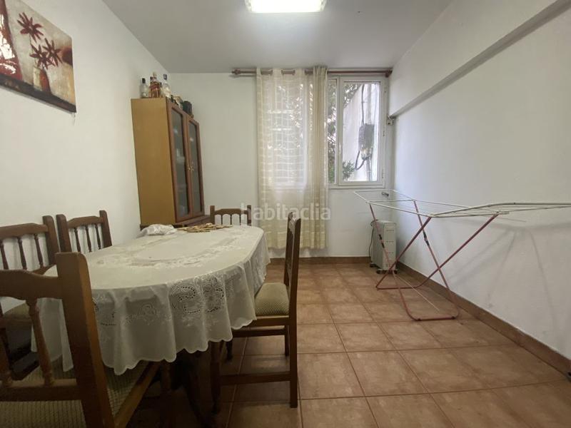 Foto 6b8c6eaa-5ad9-4bb5-a0d9-089ea0a1ce9f. Bâtiment à usage industriel dans Bergara