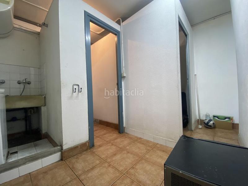 Foto b87b40af-d025-46eb-aca6-02d129a7864c. Bâtiment à usage industriel dans Bergara