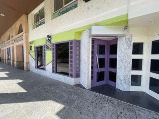 Local Comercial a Legazpi. Local comercial acondicionado como bar en zona centro.
