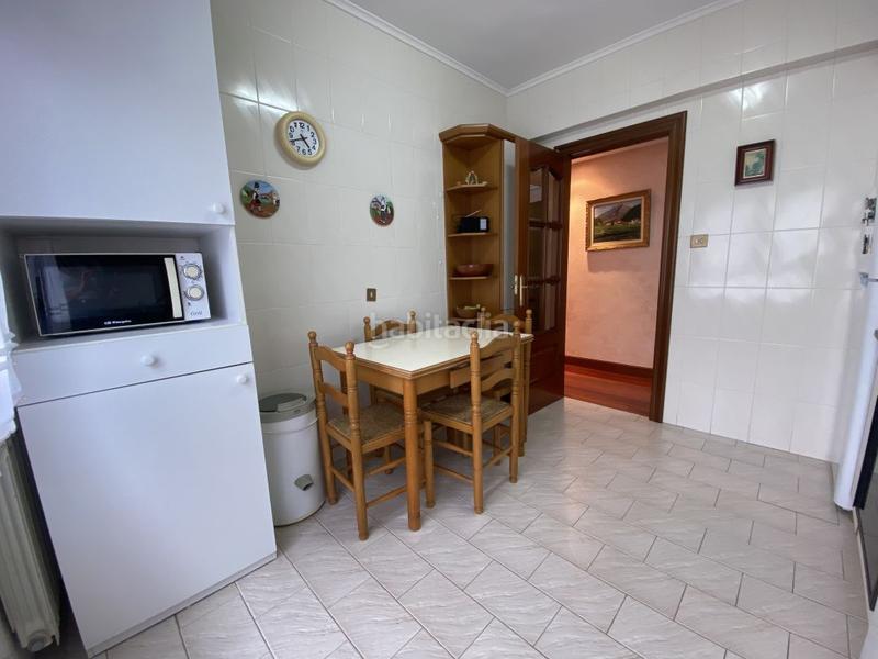Foto 03c75bd5-d381-49cf-bb8b-ea203f63e721. Piso vivienda céntrica con ascensor, exterior y soleada. espectacular en Bergara