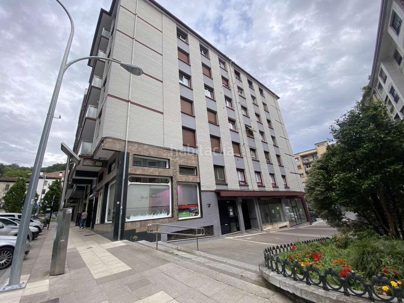 Foto 6fa3ce54-e055-4c43-a9fa-3e6df5b8bcf4. Piso vivienda céntrica con ascensor, exterior y soleada. espectacular en Bergara