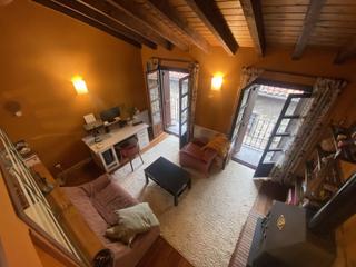 Casa a Bergara. Espectacular vivienda céntrica unifamiliar de tres plantas en go