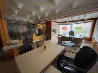 Local Comercial a Legazpi. Venta o alquiler de local céntrico sito en entreplanta