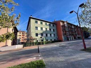 Etagenwohnung en Legazpi. Piso alto, con ascensor, cntrico y soleado