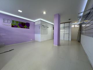 Location Local commercial à Legazpi. Local comercial en el centro de legazpi