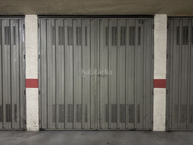 Foto 74fe1375-59e7-449f-84fd-56f4850f7ad0. Aparcament cotxe a Bergara