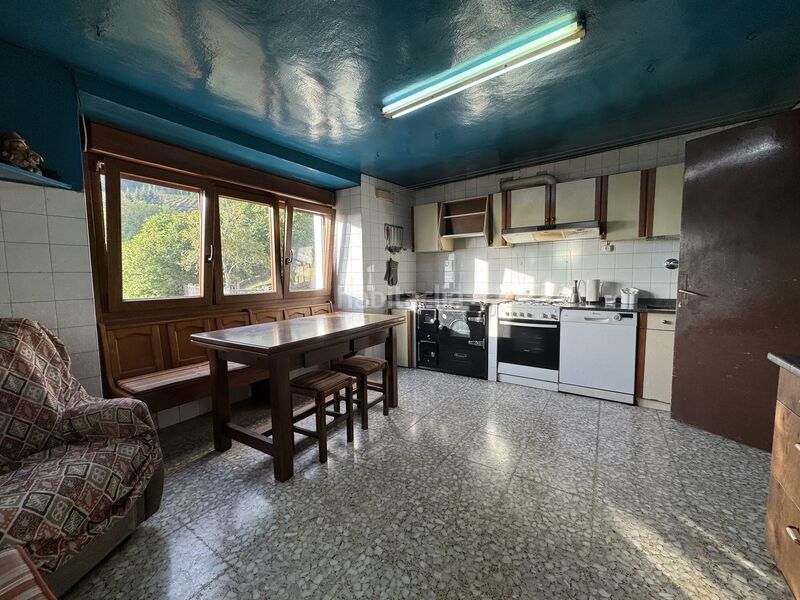 Foto a8e73219-17d6-4248-b179-01970563bbba. Country house with heating parking in Elgeta