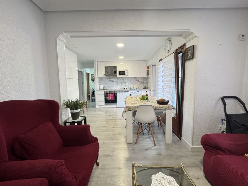 Foto 5521a8f4-07ef-4bf6-877b-3ff3e30786da. Flat with heating in Bergara