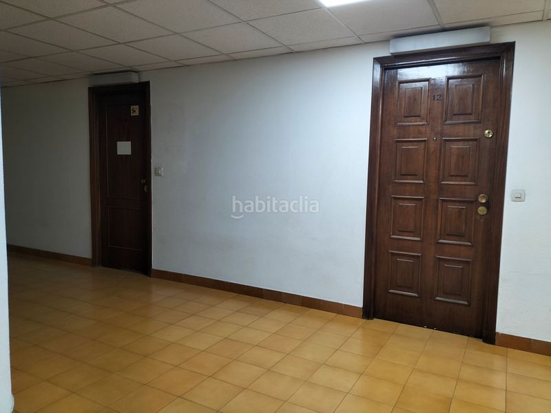 Foto b1fef9ec-462d-478f-86c4-e4a3b36588e4. Miete büro in Ensanche Coruña (A)