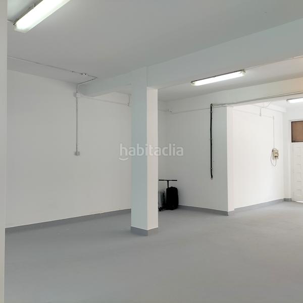 Foto 391c5b31-3a9e-4b3d-b09d-311887f5c613. Rent business premise in Sagrada Familia Coruña (A)