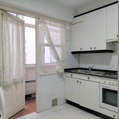Pis  Rúa agra do orzán. Vivienda de cuatro dormitorios en la calle agra del orzán.