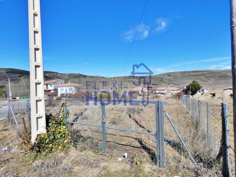 Foto 0f097a54-8c98-4b45-8ec9-29a3ab7a61e1. Landgut in San Martín de la Vega del Alberche