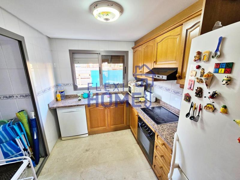Foto f44dce33-81ca-4e0d-9953-53f623032c05. Alquiler piso en Levante Alto Benidorm