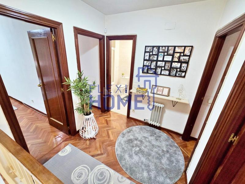 Foto a1f916b0-e389-4029-a049-f35b1c3e792b. Casa adossada amb calefacció aparcament piscina a Alcalá de Henares