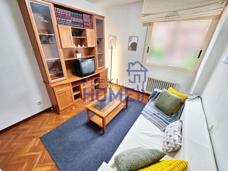 Foto 15e851c6-eb6b-4175-a935-887f263b82ef. Reihenhaus mit heizung parking pool in Val Alcalá de Henares