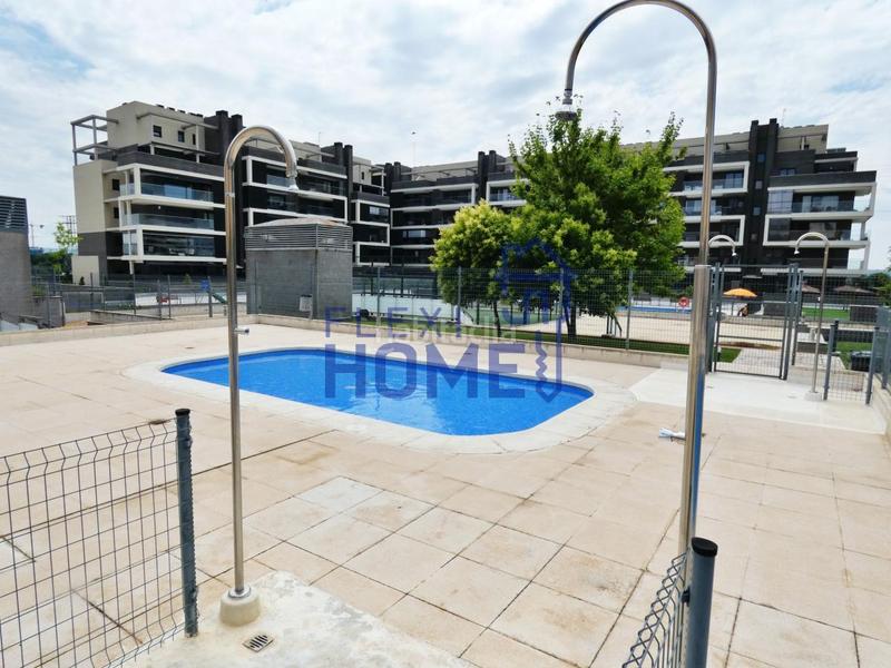 Foto 7de350ef-7fb3-4f03-b1c2-3d6dbedf4637. Appartamento con riscaldamento parcheggio piscina in Alcalá de Henares