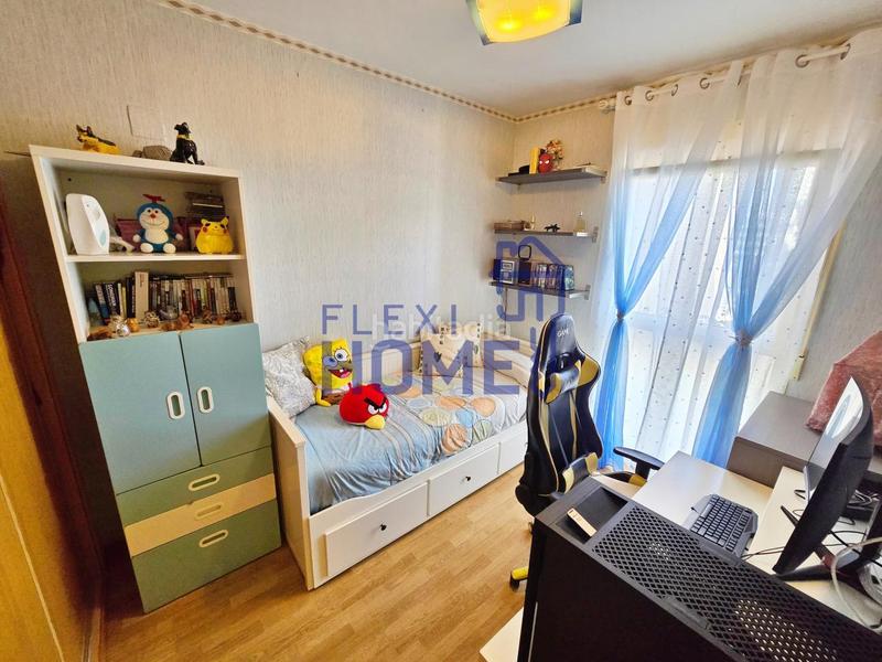 Foto 0150f9a8-acb3-416b-b3f1-d956688e3205. Flat with heating parking pool in El Olivar Alcalá de Henares