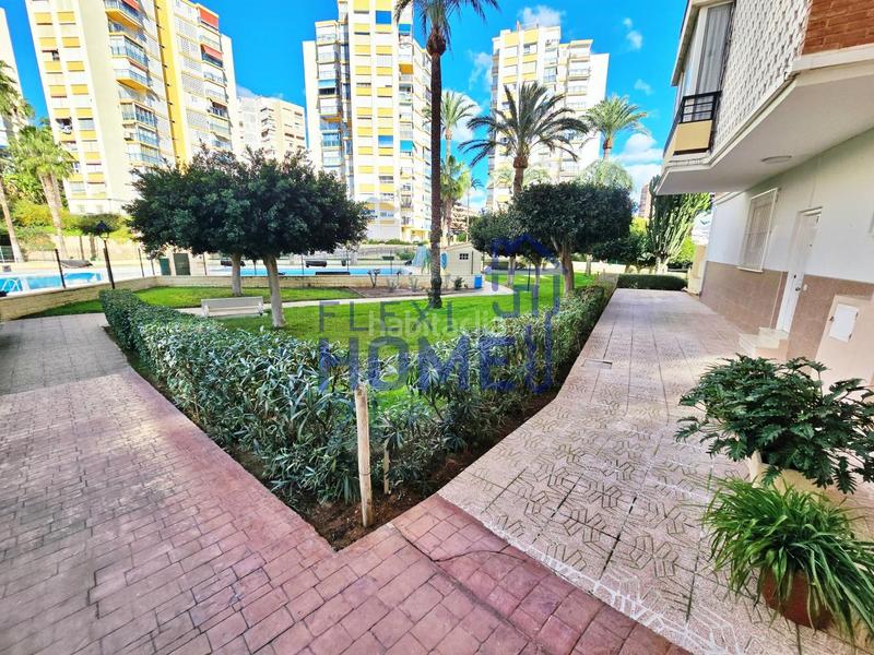 Foto 6068c847-e574-405f-9df1-55fa8bda0fdf. Appartamento con parcheggio piscina in Playa Poniente Benidorm
