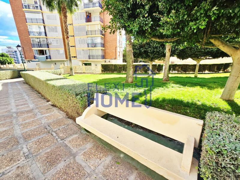 Foto e2c8de40-e4c3-41e7-bba3-cea2126d475f. Appartamento con parcheggio piscina in Playa Poniente Benidorm