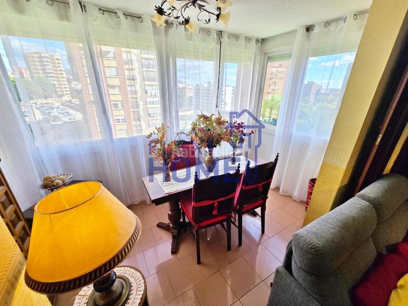 Foto 63cf9132-de9f-4786-b258-3cf577ff2064. Appartement avec parking piscine dans Playa Poniente Benidorm