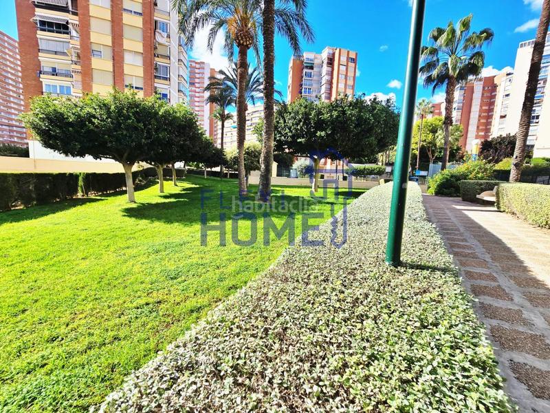 Foto 87debfd2-e0ef-4bbe-a7e5-9dc61d6b5365. Etagenwohnung mit parking pool in Playa Poniente Benidorm