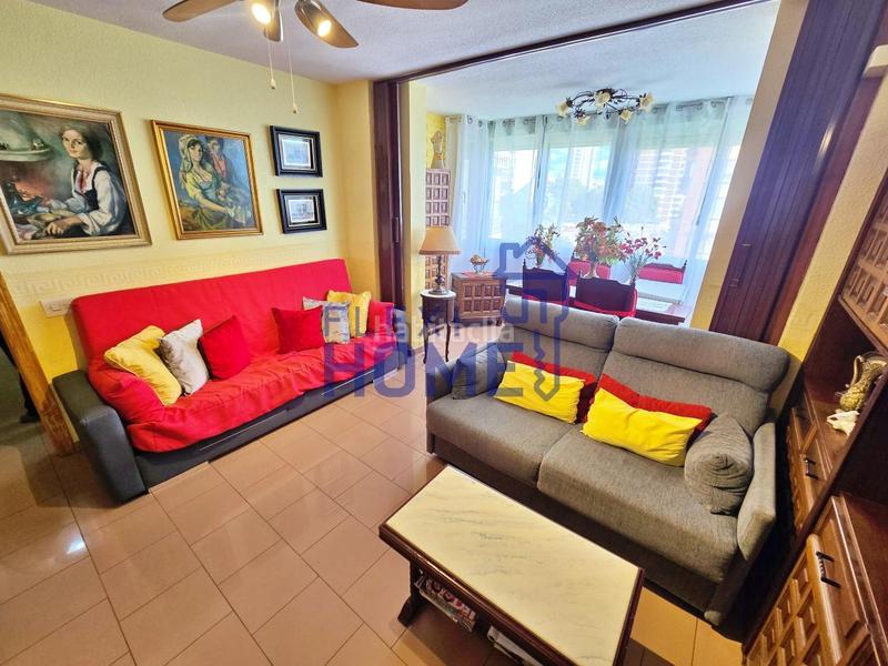Foto fa35123e-d3e2-4b48-8b5d-552f359830a7. Flat with parking pool in Playa Poniente Benidorm
