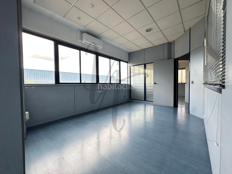 Foto c2f17775-e345-47ca-9740-898f0eca7828. Location bureau avec chauffage dans Polígono Industrial Sur San Sebastián de los Reyes