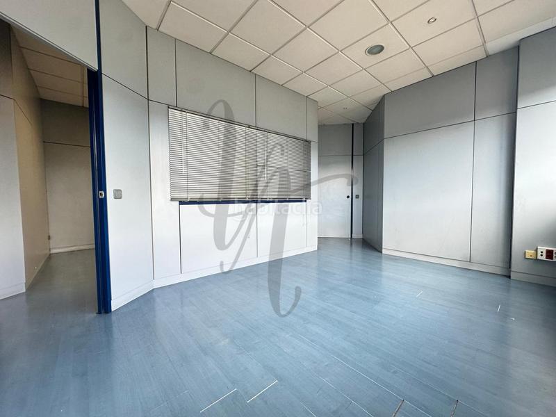 Foto c104aebc-c25a-4a6f-8090-c4b81b20cb23. Rent office space with heating in Polígono Industrial Sur San Sebastián de los Reyes