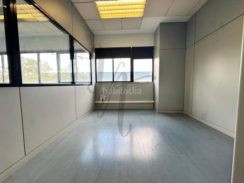 Foto cb56d913-8548-4268-9289-c5e02f778ca0. Rent office space with heating in Polígono Industrial Sur San Sebastián de los Reyes