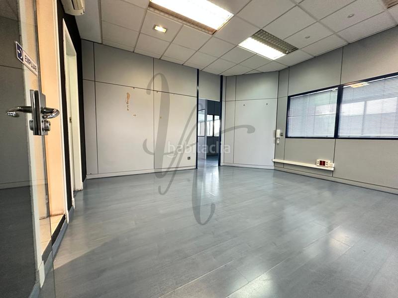 Foto f17d9867-7670-43fc-a2f2-6b0752cdfbee. Rent office space with heating in Polígono Industrial Sur San Sebastián de los Reyes