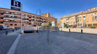 Aparcament cotxe  De los olivares. Garaje con vigilancia de 15m2