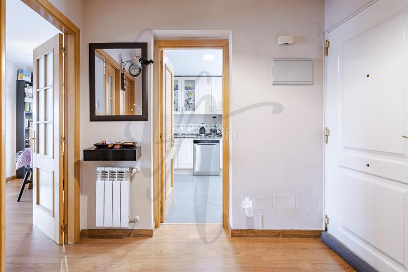 Foto a03f6eb8-82a8-484d-bdd3-6c2fbbec7843. Maison jumelée avec chauffage parking piscine dans Uceda