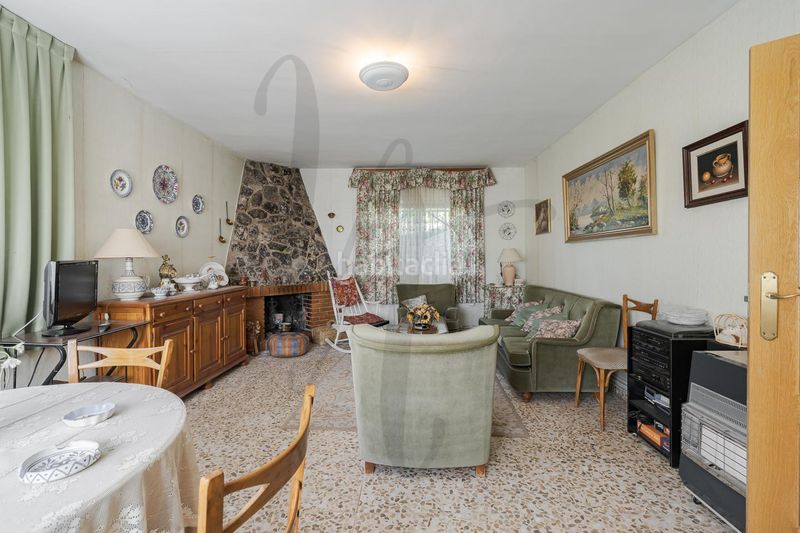 Foto c40f78f2-15db-4e73-a53d-aaf9bc82894f. Casa amb calefacció a Torrejón del Rey