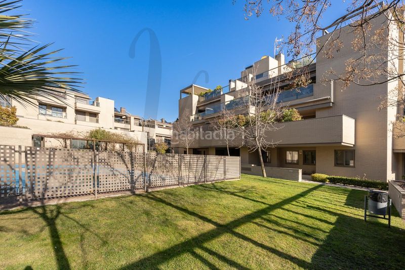 Foto c9331cbc-0e94-4231-b895-c46d30e9b631. Àtic amb calefacció aparcament piscina a Tempranales San Sebastián de los Reyes
