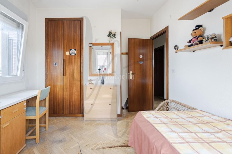 Foto a3e72b54-fa35-40d1-8964-77a3361bf36b. Flat with heating parking in Ciudad Universitaria Madrid