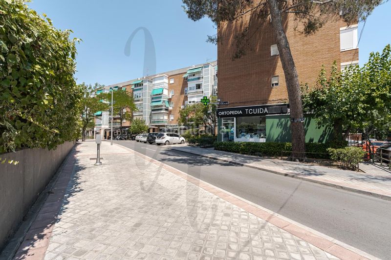 Foto 2115cbf3-5e2f-44c0-a1ee-91d8cba83b9f. Flat with heating parking in Canillas Madrid